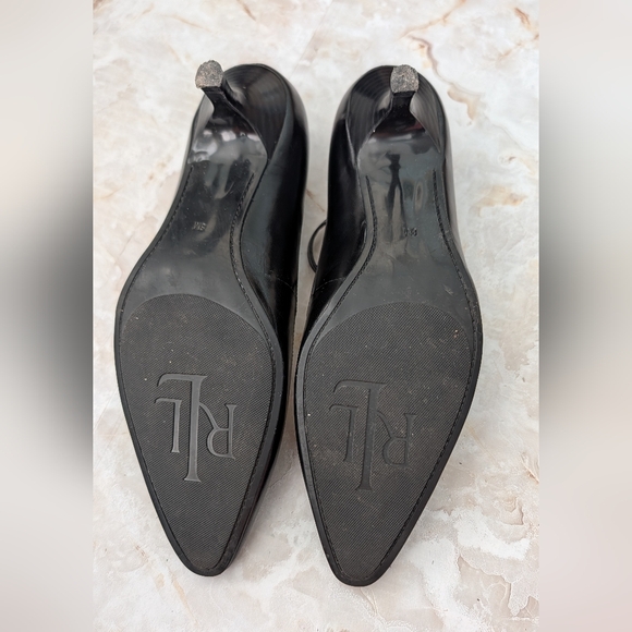 Ralph Lauren Elegant Black T-Strap Heels Leather Sz 8 M - Picture 3 of 14